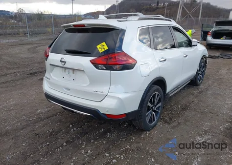 2020 Nissan Rogue Sl Intelligent Awd z USA, uszkodzony, nr VIN 5N1AT2MV5LC747332